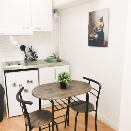 Studio moderne, lumineux Appartamento Parigi Esterno foto